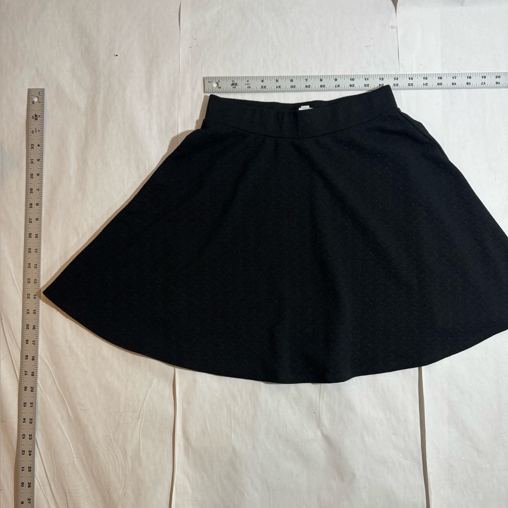 Black Xhilaration size M/M skirt stretchable